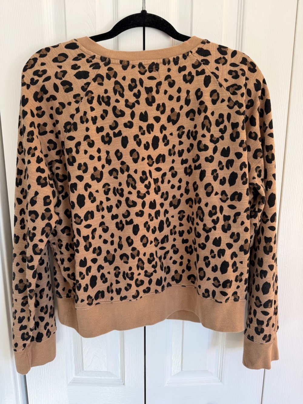 J. CREW Vintage Fleece Sweatshirt (XL) - Picture 3 of 4